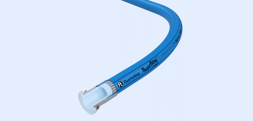 PTFE-slang med slät inneryta och flätad förstärkning för krävande processmiljöer