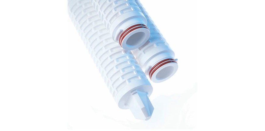Närbild på hygieniska filterpatroner som används i industriella processer där strukturerat filter underhåll är viktigt.